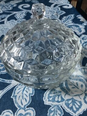 Clear Glass Covered Candy Dish - Classic Diamond Cut